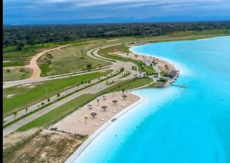 Foto 8 de Oferta de terreno en zona Urubó playa turquesa