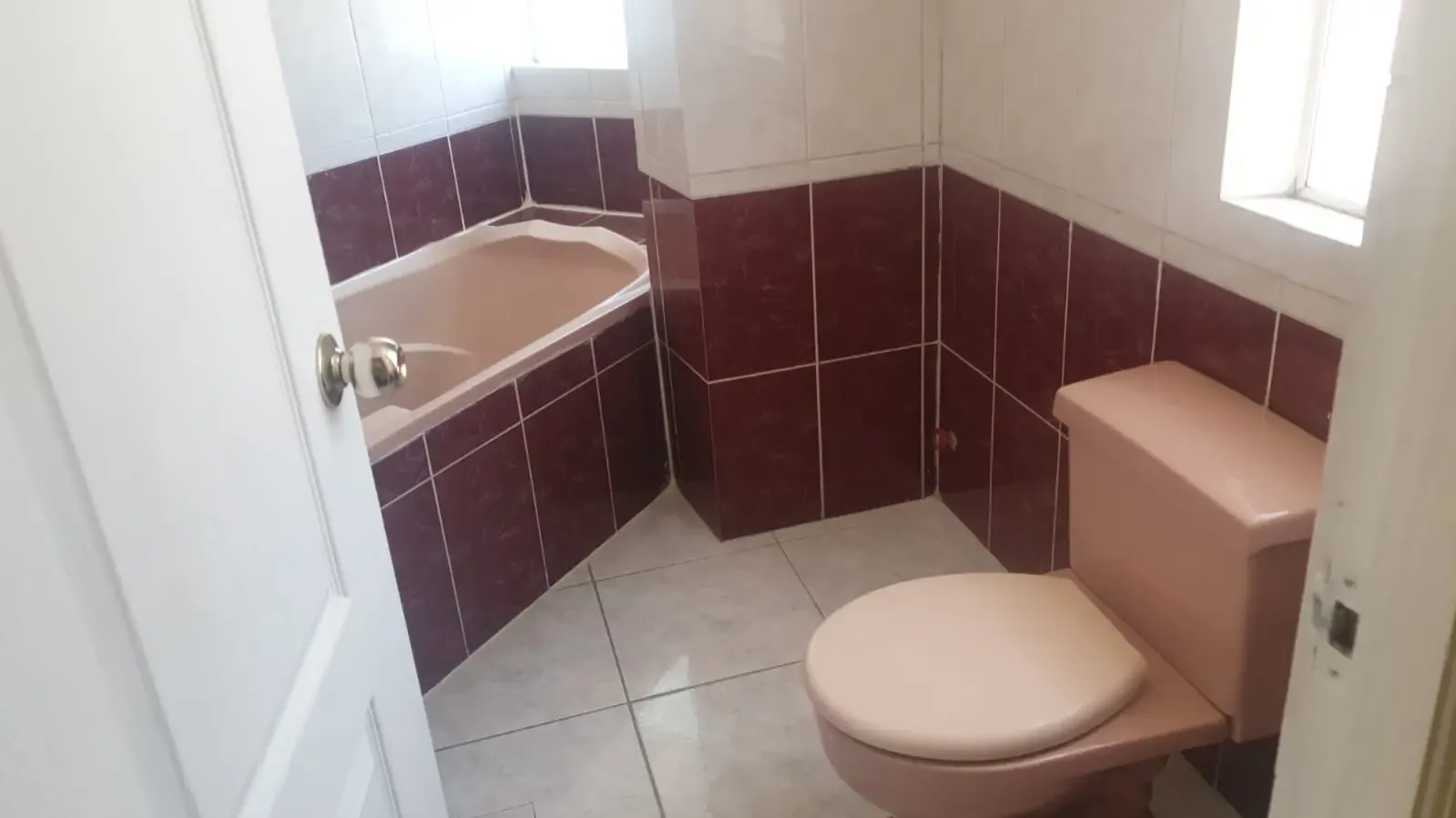 Foto 3 de Departamento de 3 dormitorios en Venta en la Plaza Avaroa