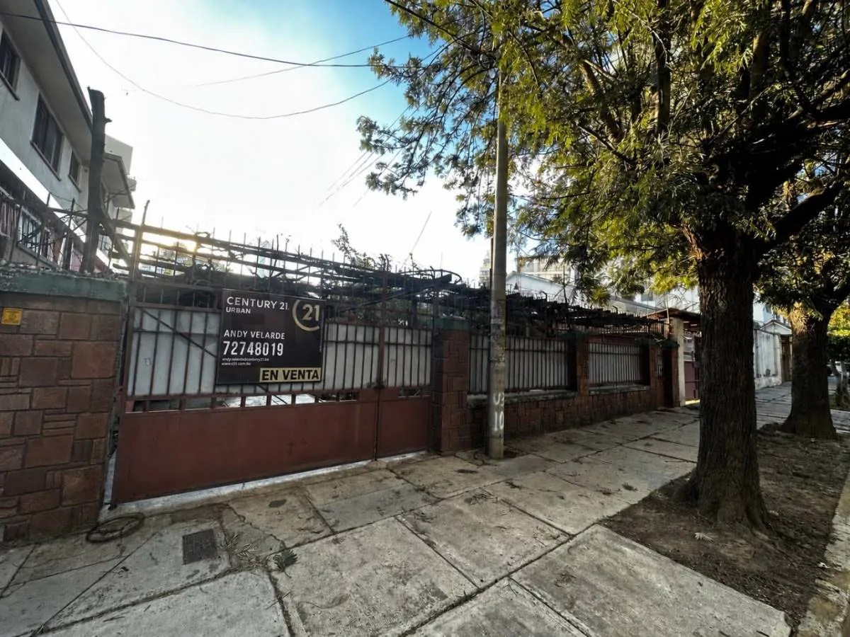 Foto 7 de Casa Como Lote en Venta