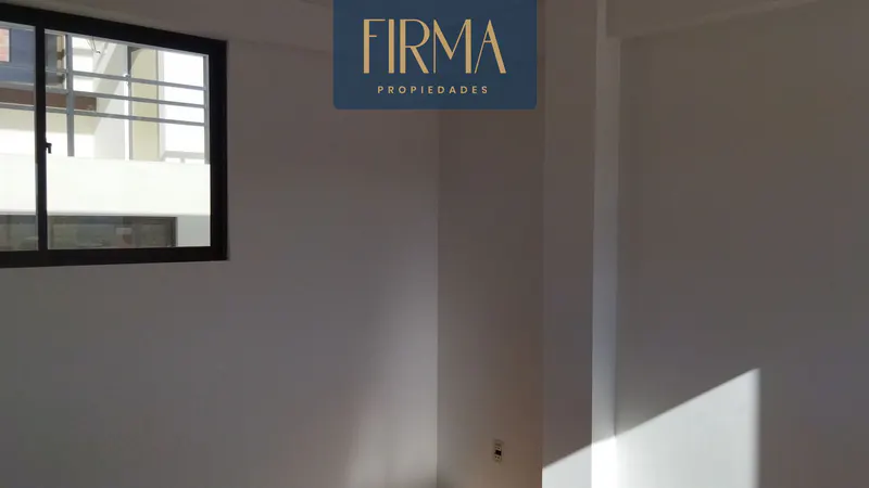 Foto 12 de Compra Esta Casa en Condominio Privado en Los Rosales de Alto Calacoto