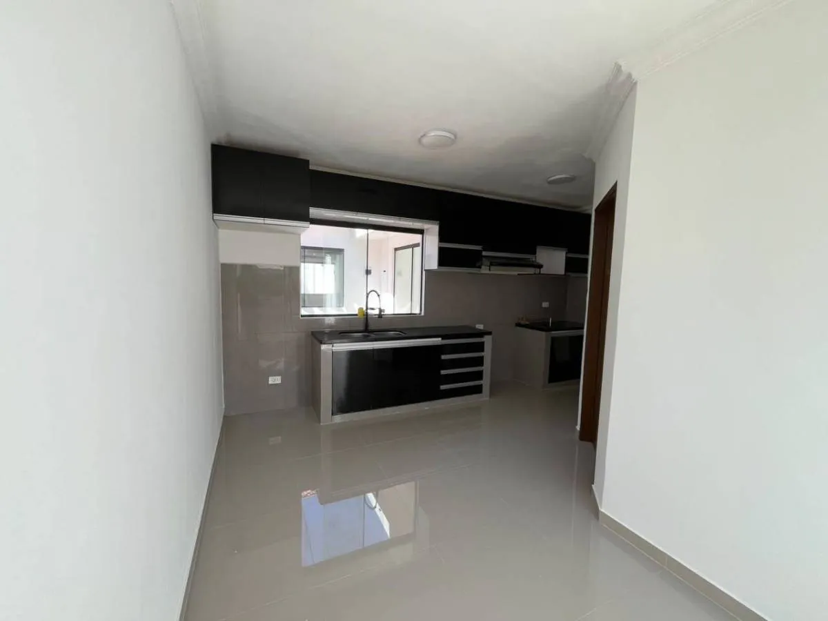Foto 9 de CASA AMPLIA PARA EMPRESA O CONSULTORIO