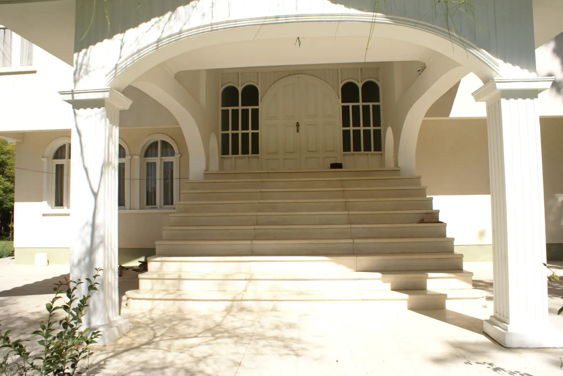 Foto 2 de Dueño Vende Hermosa Casa de Campo en Vinto - Cochabamba