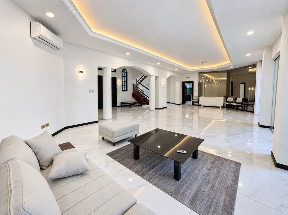 Foto 3 de Mansión en Venta Colinas del Urubó