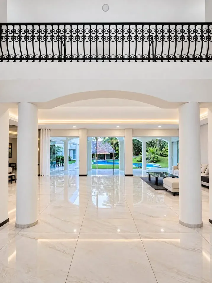 Foto 5 de Mansión en Venta Colinas del Urubó