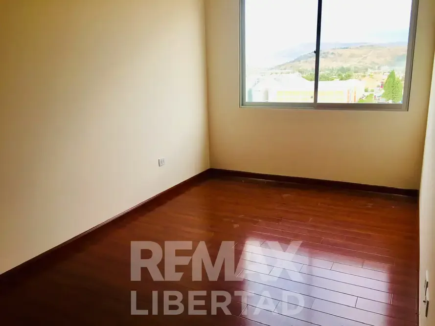 Foto 5 de Hermoso departamento en Venta