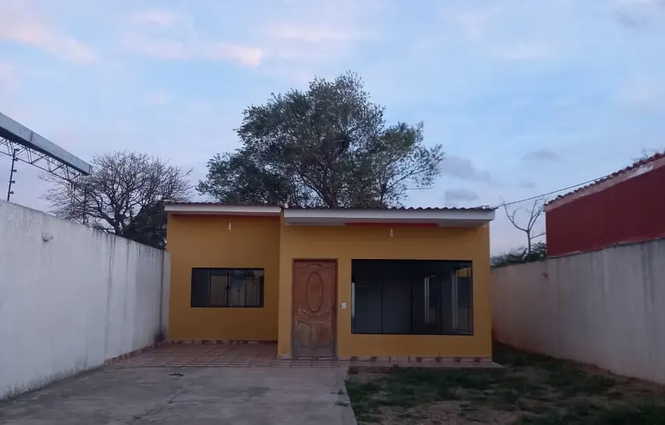 Foto 1 de Casa en Alquiler - Zona La Guardia
