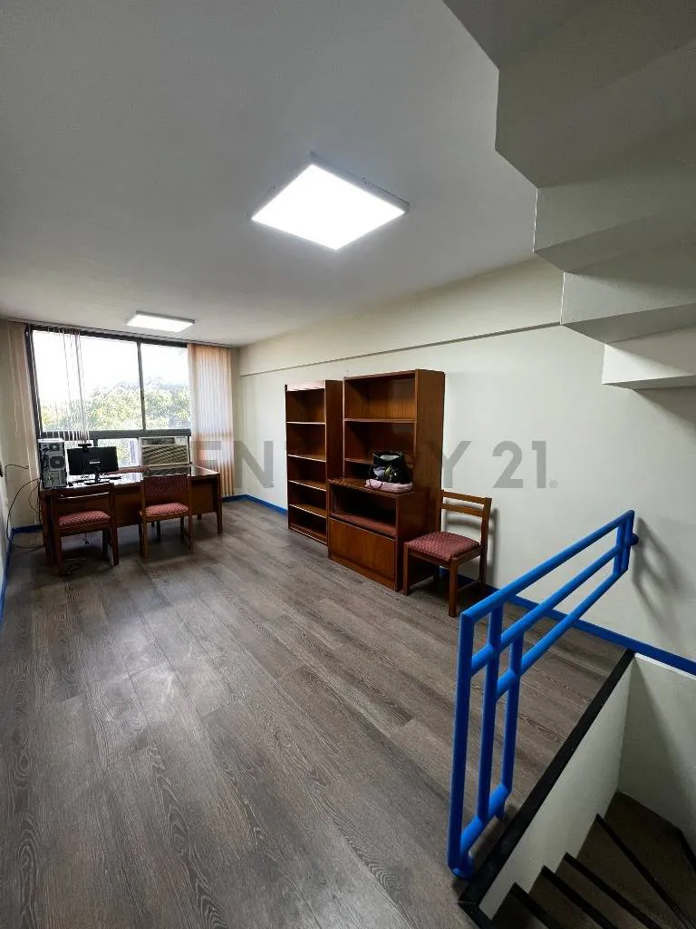 Foto 10 de Oficina en Venta - Edificio Zumar
