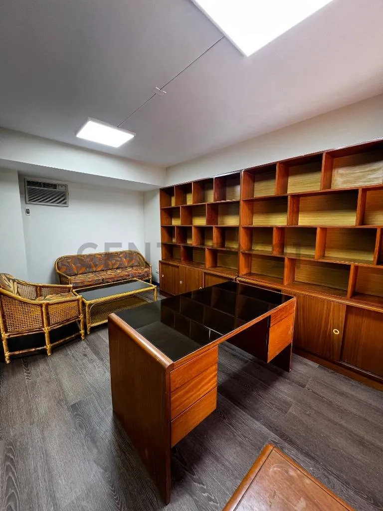 Foto 9 de Oficina en Venta - Edificio Zumar
