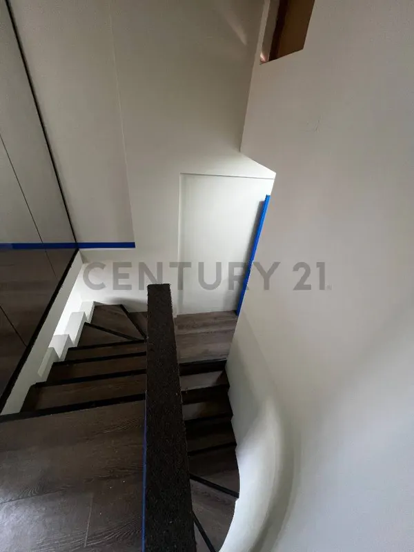 Foto 11 de Oficina en Venta - Edificio Zumar