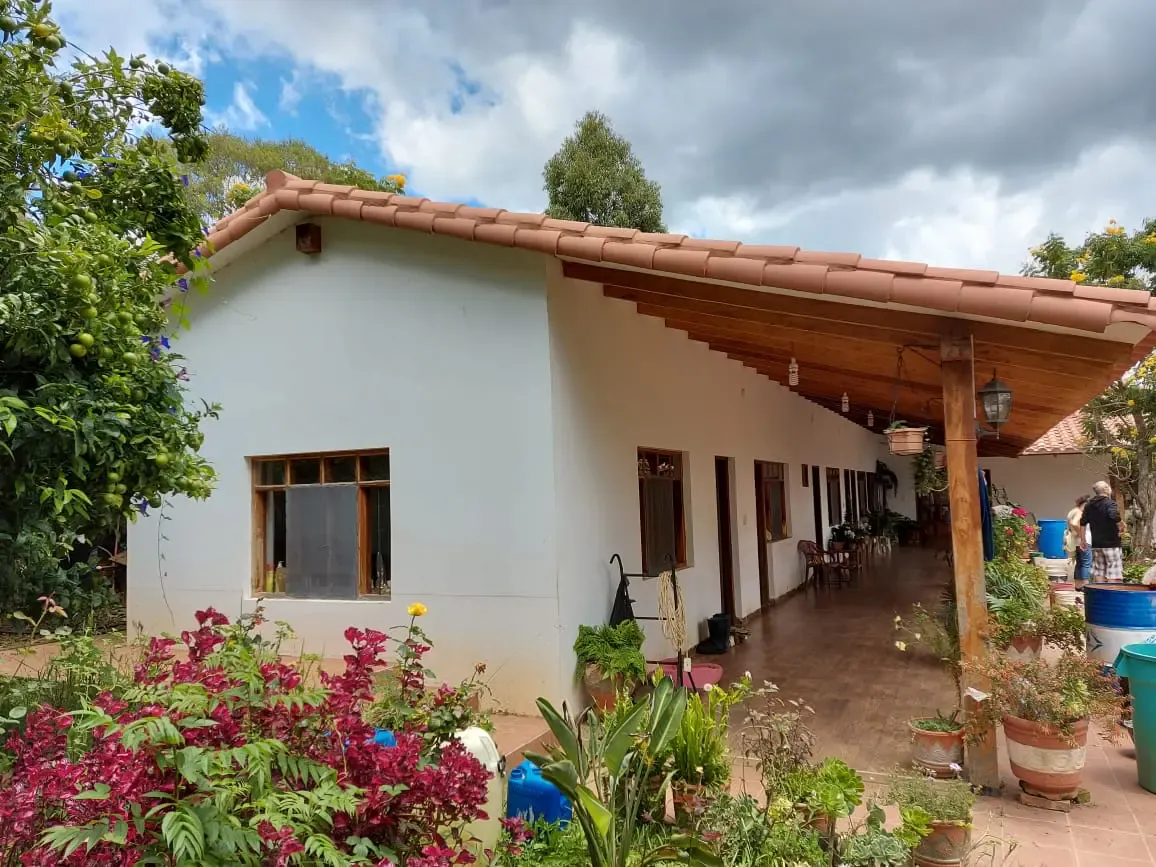Foto 1 de Excelente Terreno Con Casa En Venta En Samaipata
