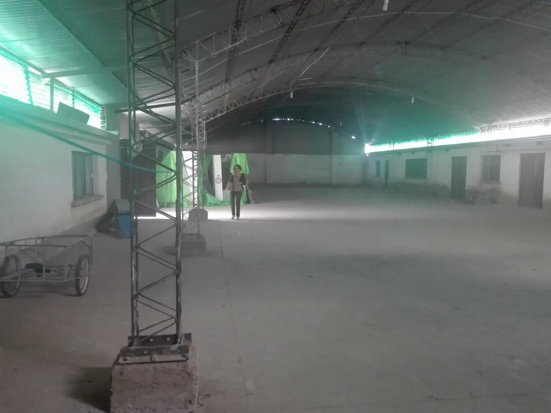 Foto 5 de Gran oportunidad! oficinas, depósitos y tinglado cerrados.
