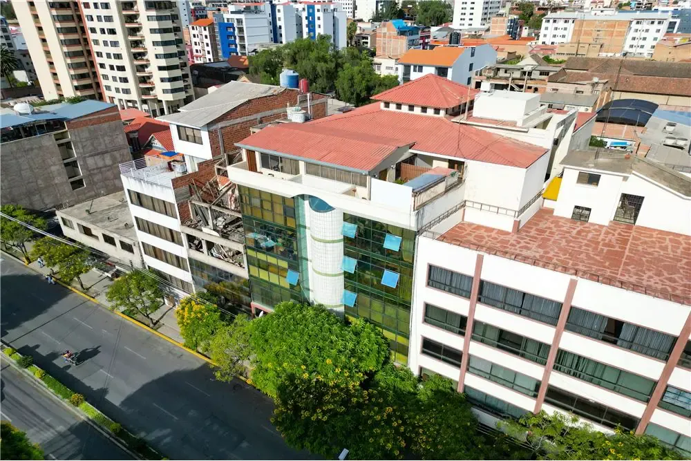 Foto 12 de Oficina de 258.71 M² en Venta - Centro de Cochabamba