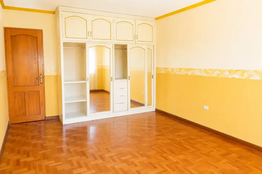 Foto 19 de Oficina de 258.71 M² en Venta - Centro de Cochabamba