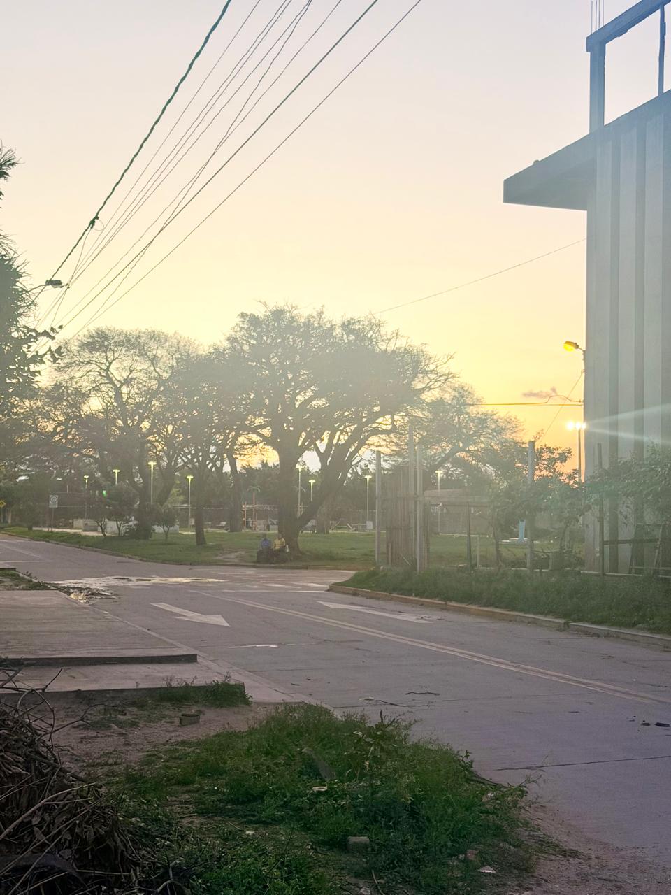 Foto 2 de Casa a precio de terreno, 3 pasos al frente.
