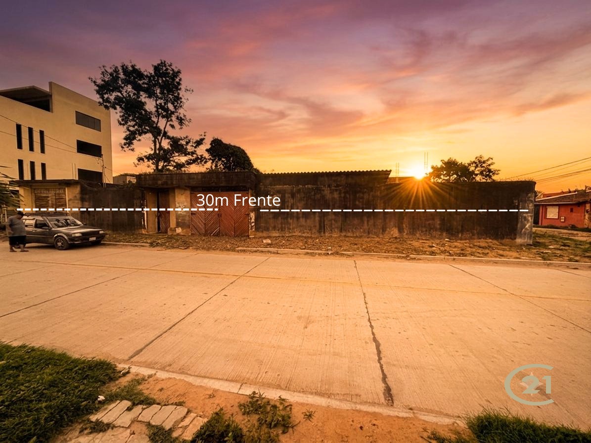 Foto 1 de Casa a precio de terreno, 3 pasos al frente.