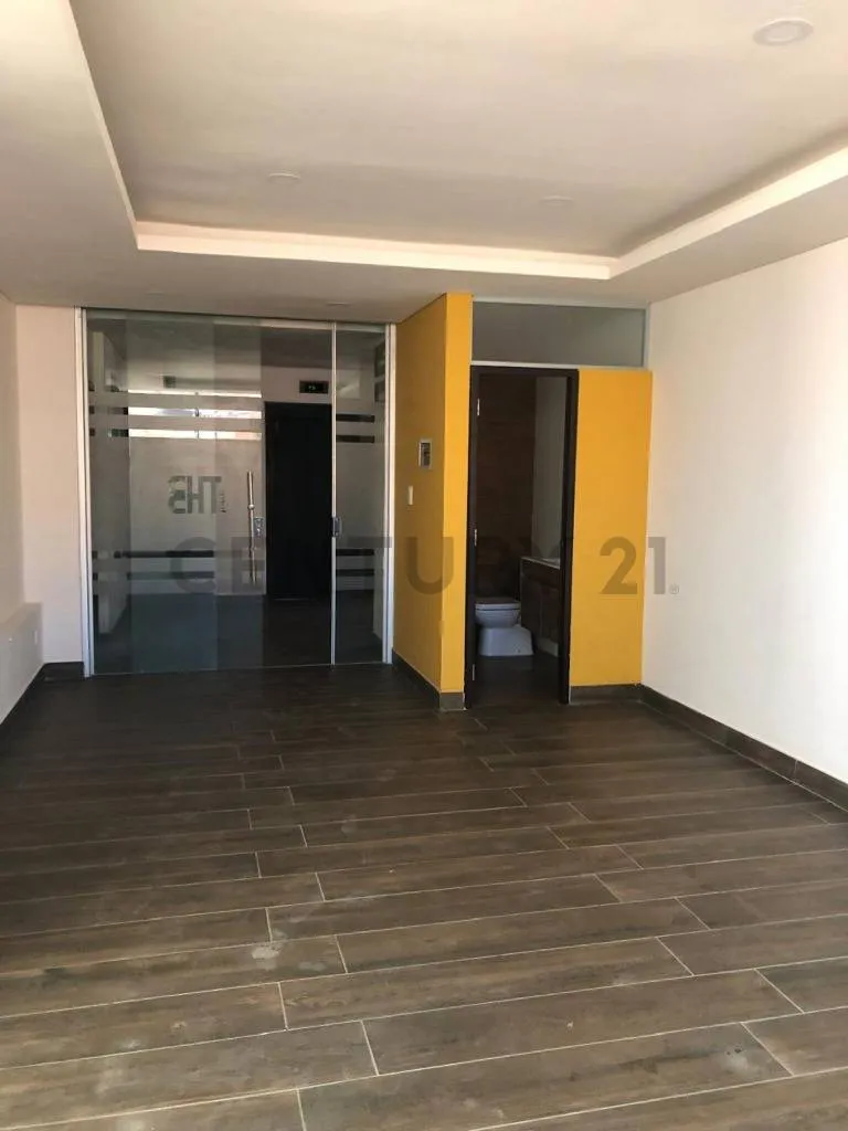 Foto 1 de garzonier en venta