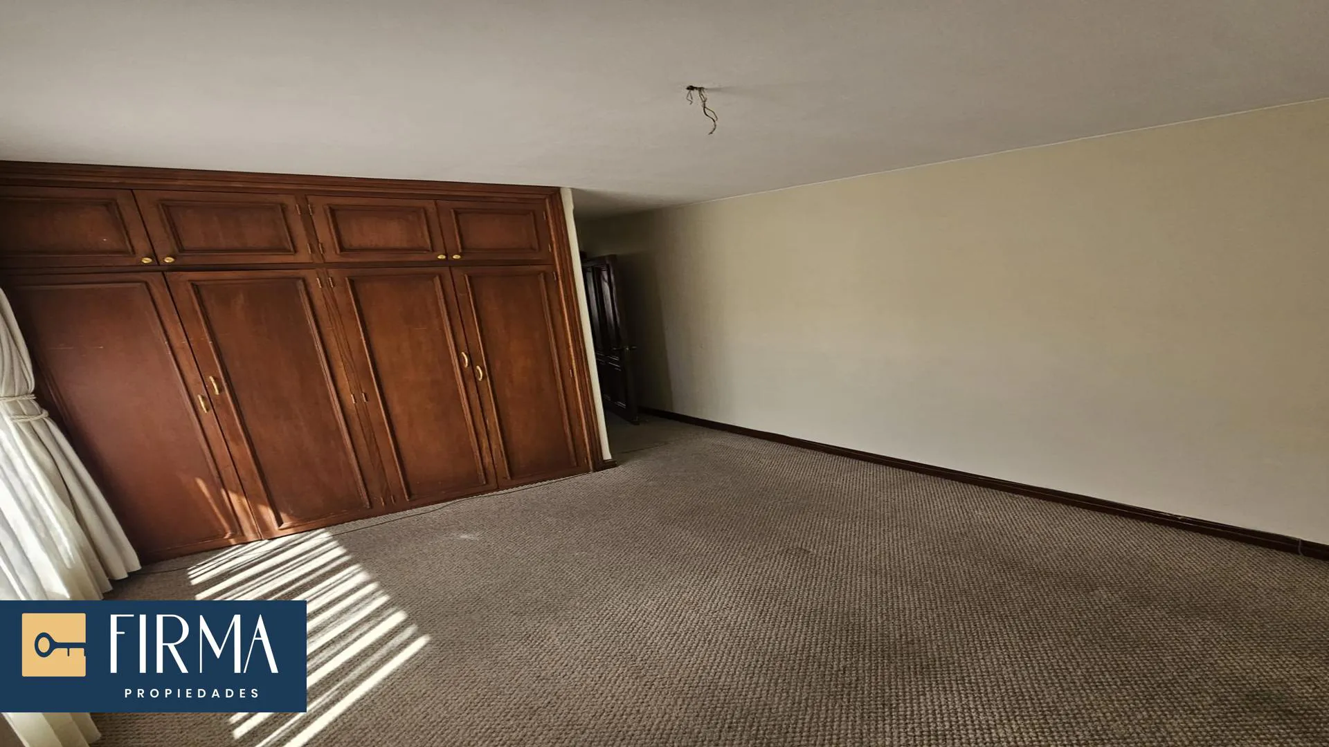 Foto 2 de Compra Este Departamento en Achumani Zona Residencial