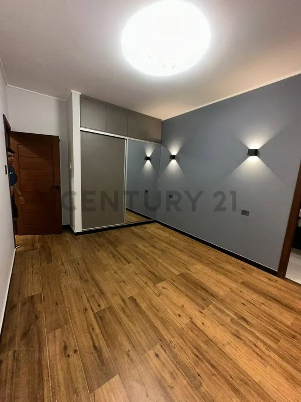 Foto 6 de Casa de Lujo en Anticrético – Cotoca | 4 Dormitorios, Piscina y Amplio Patio
