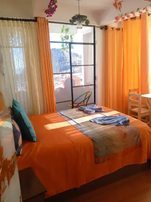 Foto 3 de Hostal en Venta en Copacabana – Excelente Oportunidad de Inversión con Vista al Lago Titicaca