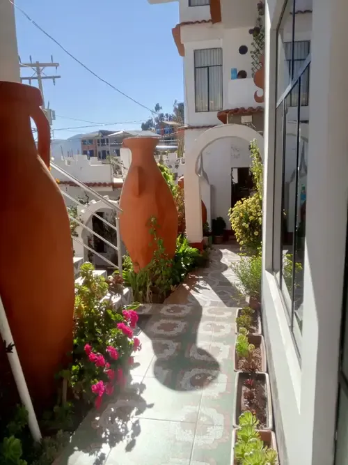 Foto 9 de Hostal en Venta en Copacabana – Excelente Oportunidad de Inversión con Vista al Lago Titicaca