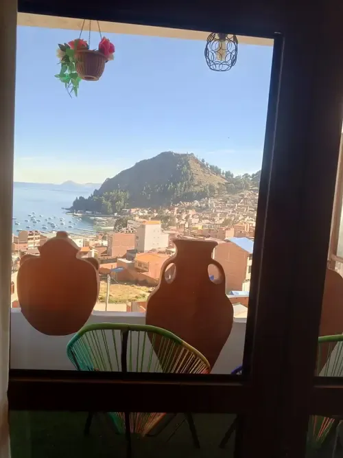 Foto 8 de Hostal en Venta en Copacabana – Excelente Oportunidad de Inversión con Vista al Lago Titicaca