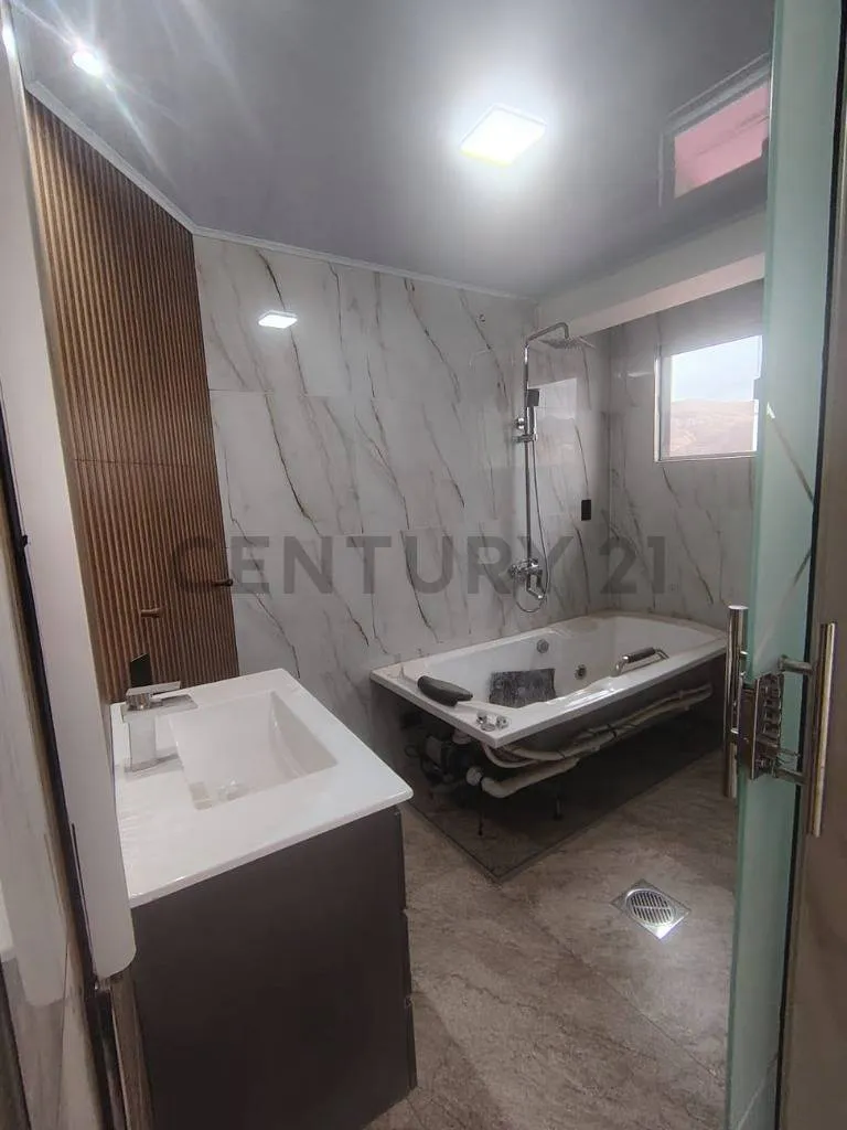 Foto 6 de Departamento en Alquiler a Estrenar