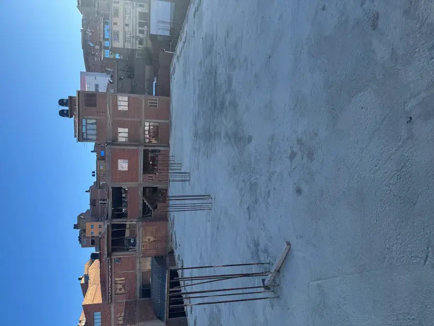Foto 3 de Edificio en construcción en venta: Gran potencial comercial y residencial