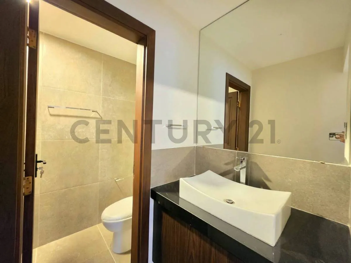 Foto 3 de Casa para Empresa o Vivienda en Alquiler