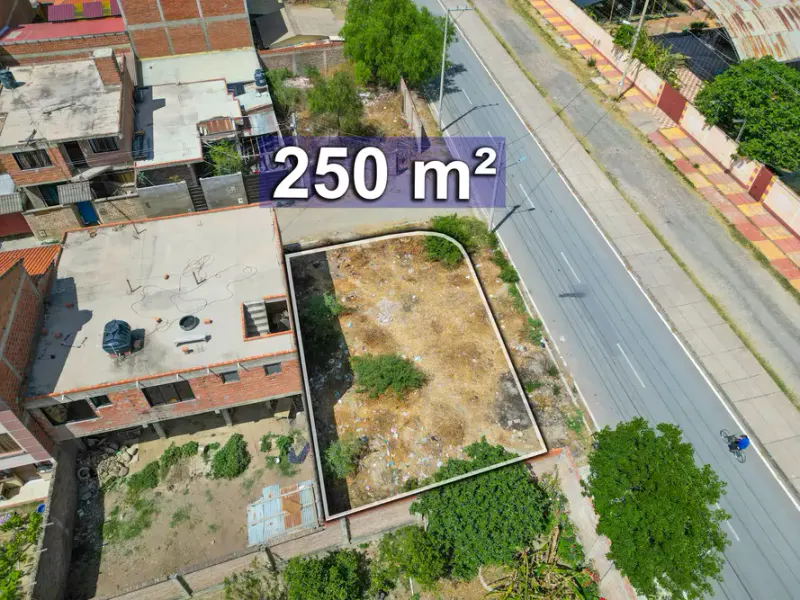 Foto 7 de Lote en Esquina Sobre Avenida – Quillacollo
