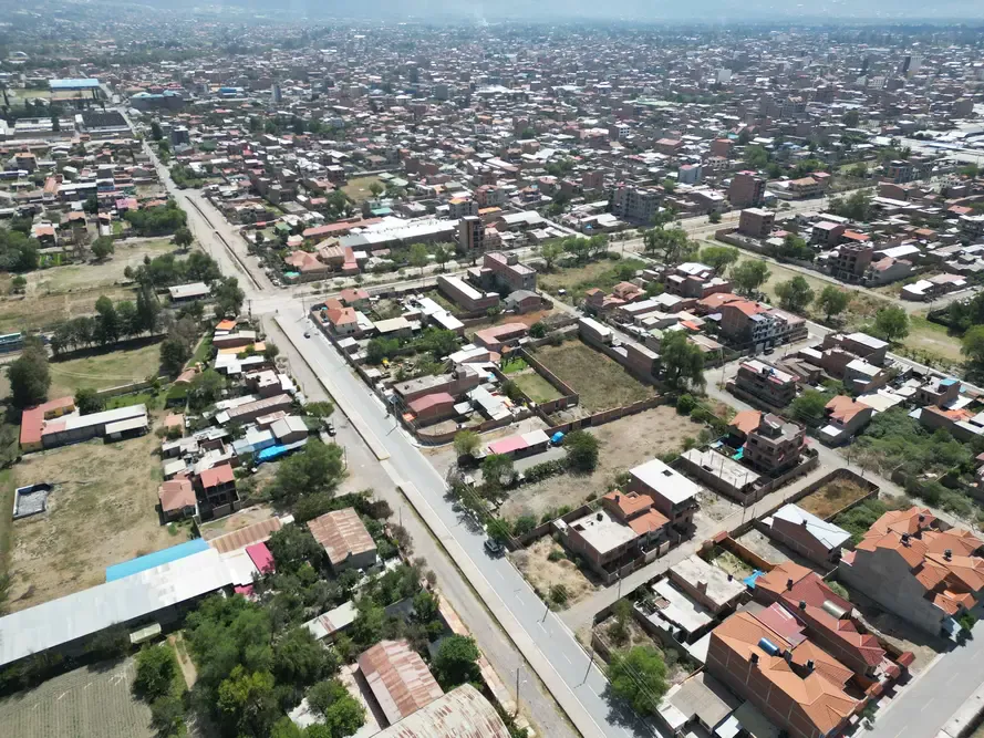 Foto 1 de Lote en Esquina Sobre Avenida – Quillacollo