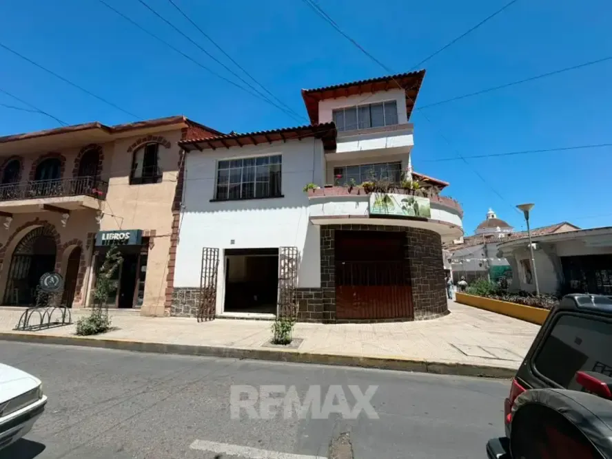 Foto 1 de Local Comercial en alquiler