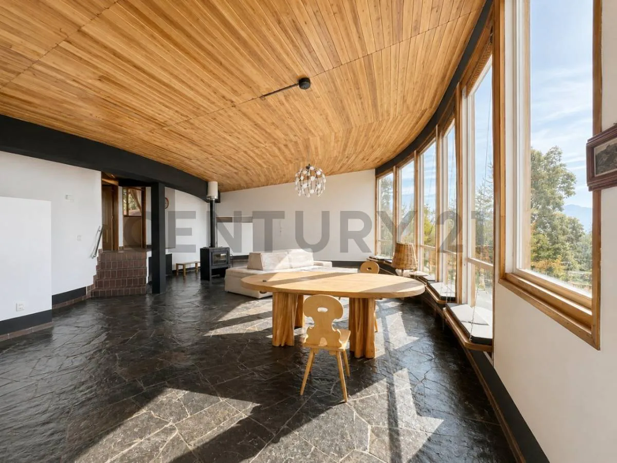 Foto 3 de Achocalla, Linda Casa 4d en Venta en Condominio
