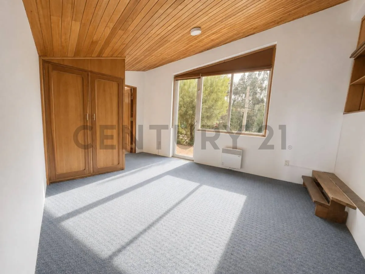 Foto 9 de Achocalla, Linda Casa 4d en Venta en Condominio