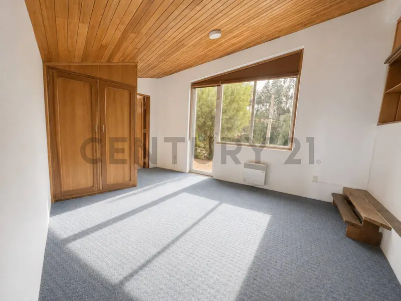 Foto 9 de Achocalla, Linda Casa 4d en Venta en Condominio