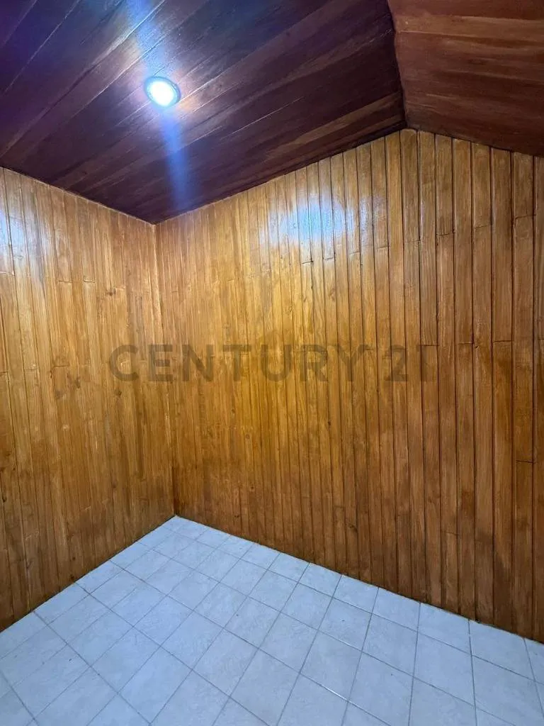 Foto 15 de Penthouse Amplio en Alquiler en Calacoto