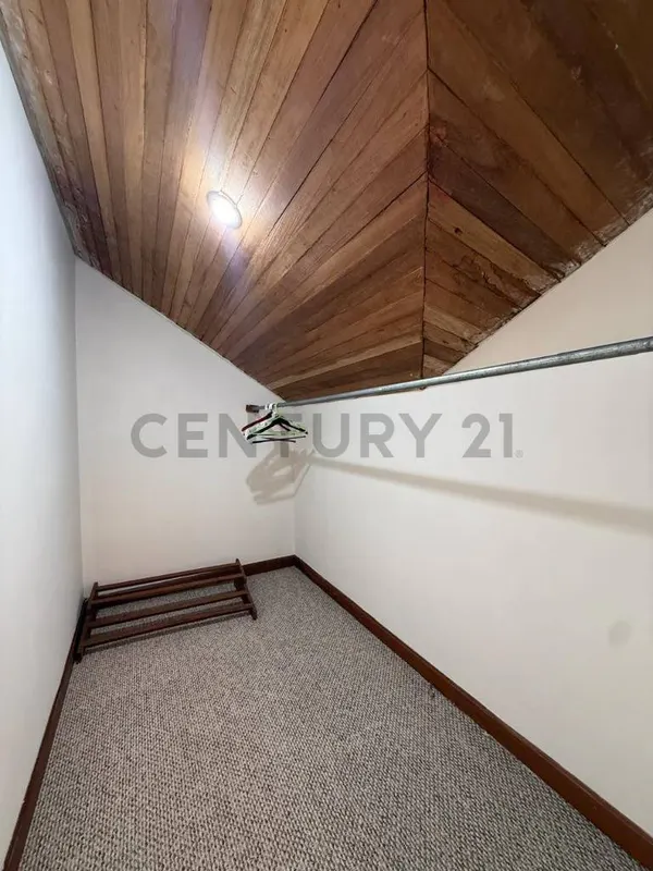 Foto 16 de Penthouse Amplio en Alquiler en Calacoto