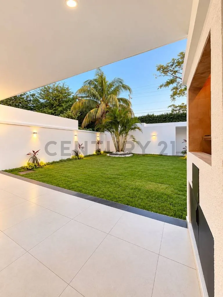 Foto 4 de Casa en Venta en Condominio Privado La Pradera