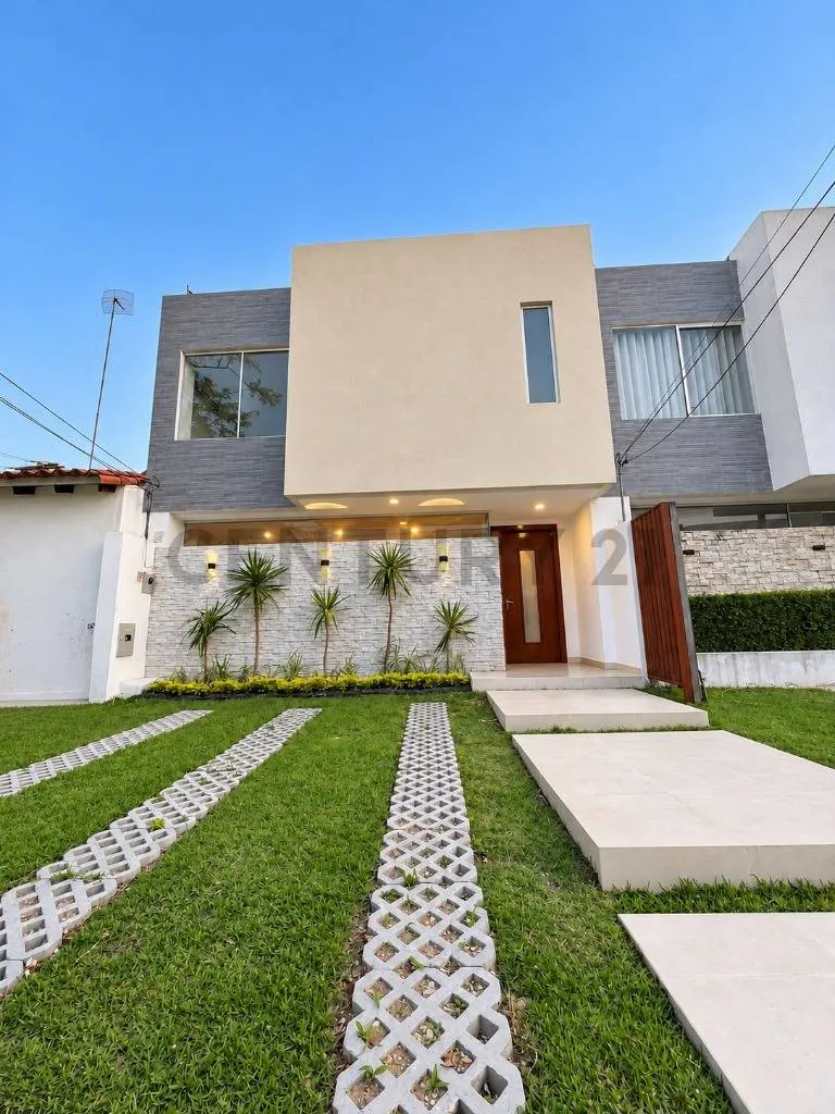 Foto 1 de Casa en Venta en Condominio Privado La Pradera