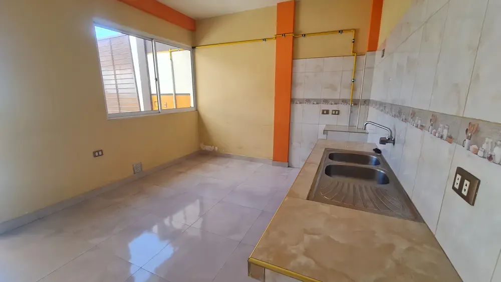 Foto 3 de ¡Casa con Gran Potencial Comercial a Pasos de La Av. Panamericana❗