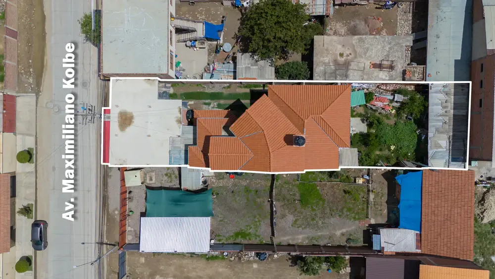 Foto 8 de Casa Comercial en Venta Sobre Av. Maximiliano Kolbe – Quintanilla