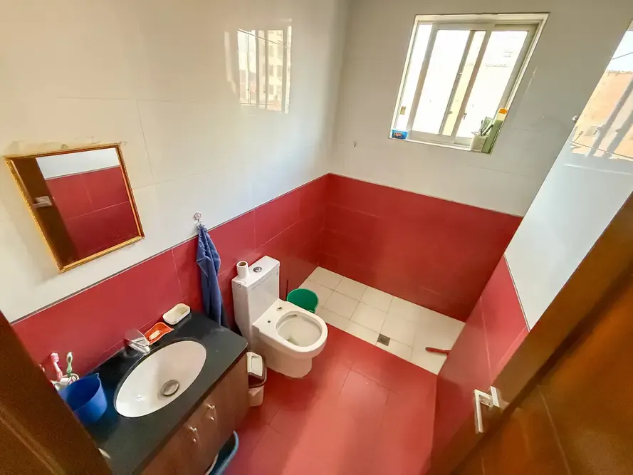 Foto 18 de Casa Comercial en Venta Sobre Av. Maximiliano Kolbe – Quintanilla