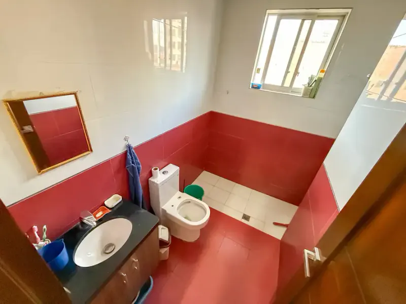 Foto 18 de Casa Comercial en Venta Sobre Av. Maximiliano Kolbe – Quintanilla