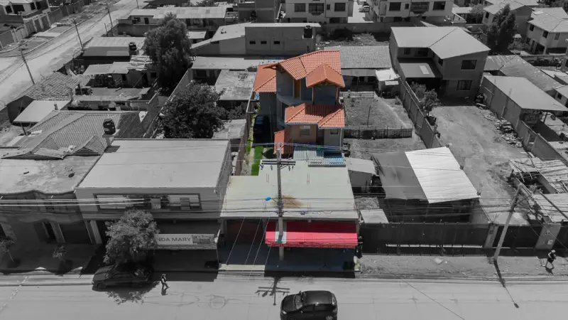 Foto 15 de Casa Comercial en Venta Sobre Av. Maximiliano Kolbe – Quintanilla