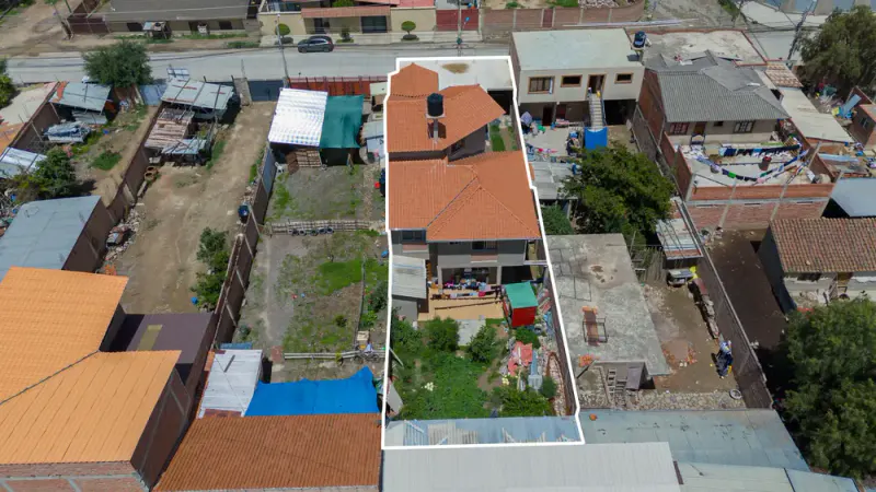 Foto 9 de Casa Comercial en Venta Sobre Av. Maximiliano Kolbe – Quintanilla