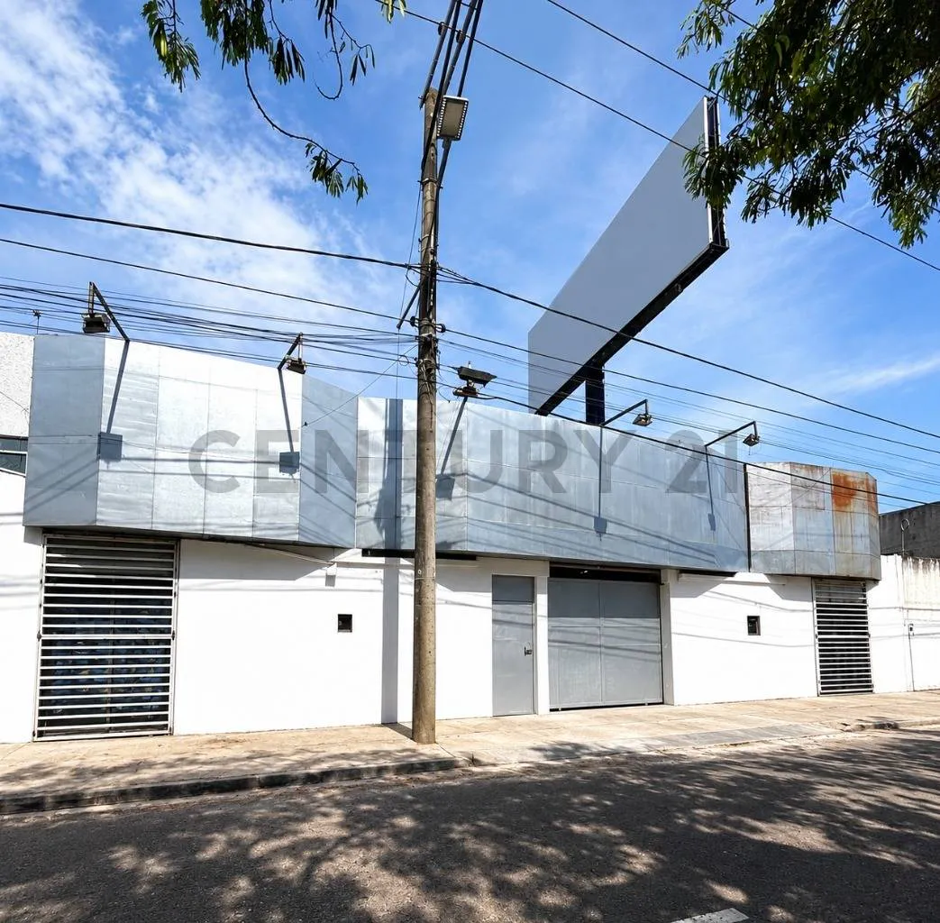Foto 1 de Galpon en Alquiler para depósito o empresa