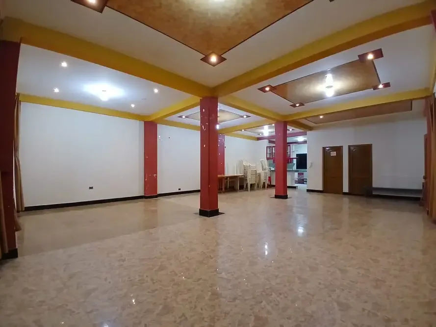 Foto 4 de Local comercial en alquiler de 320 m² con parqueo en calle La Plata, Oruro