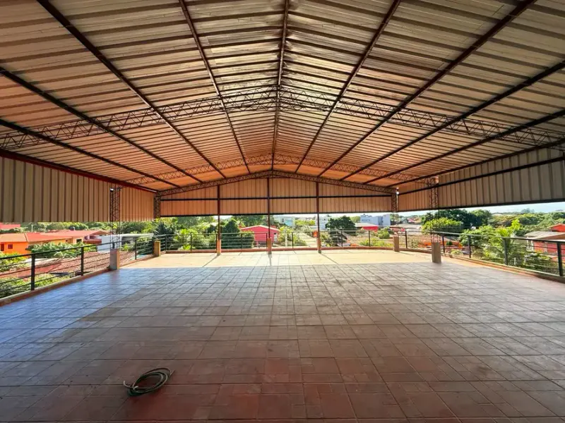 Foto 10 de Casa Comer+Billar+9 cuartos+ tinglado en Venta!