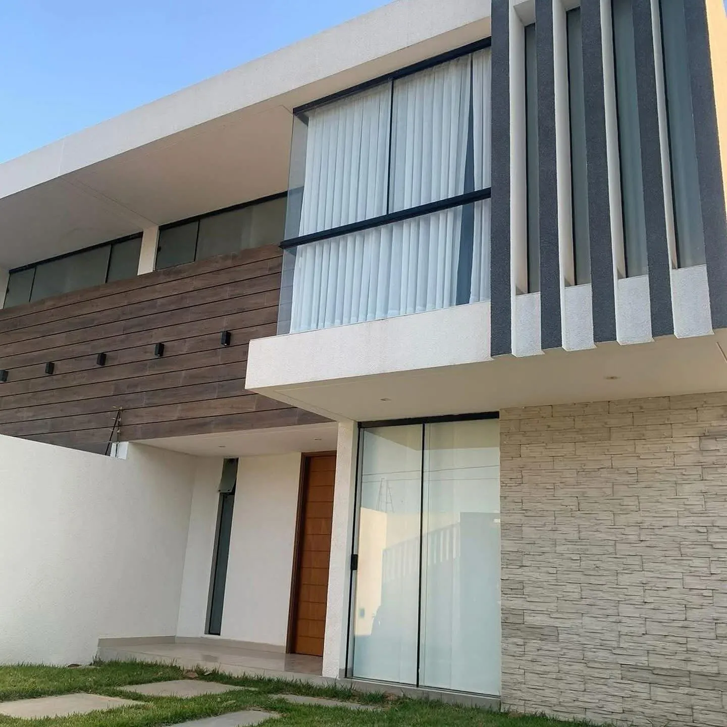 Foto 3 de Casa Amoblada en Villa Bonita en Alquiler Urubo