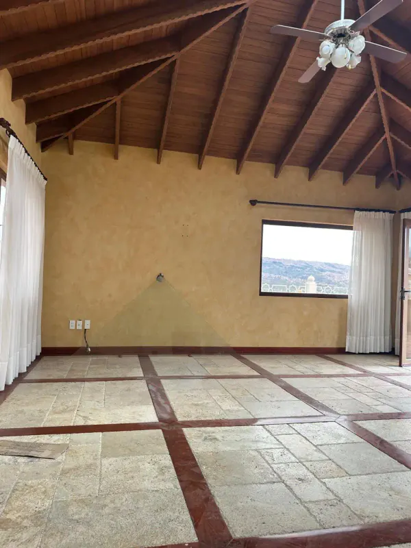 Foto 6 de Casa En Alquiler- Calacoto