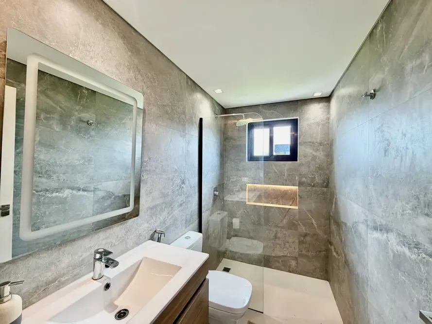 Foto 5 de Casa en Venta No. 33 en Urb. Cerrada Playa Turquesa